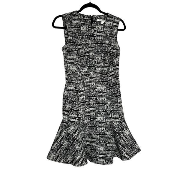 Diane Von Furstenberg Jaelyn Black & White Sleeveless Flutter Mini Dress 2 - Picture 1 of 9